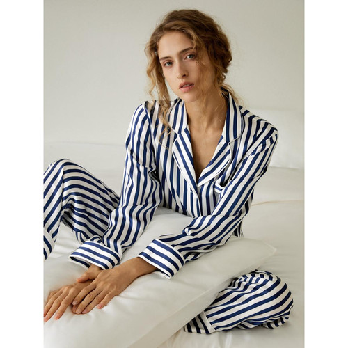 Ensemble pyjama rayé boutonné sur toute la longueur The Amalfi blanc en soie - Lilysilk - Lilysilk