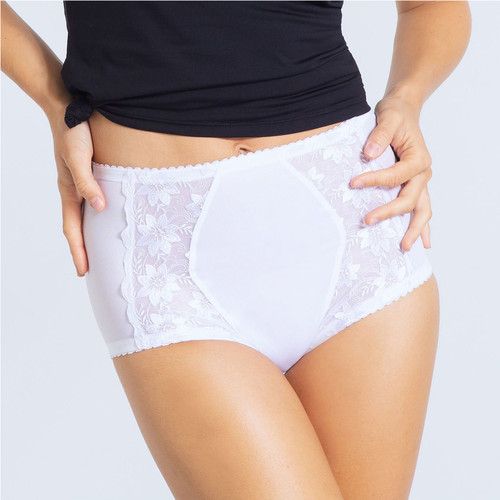 Culotte gainante taille haute blanche Bestform  - 6 culottes shorties tangas strings blanc